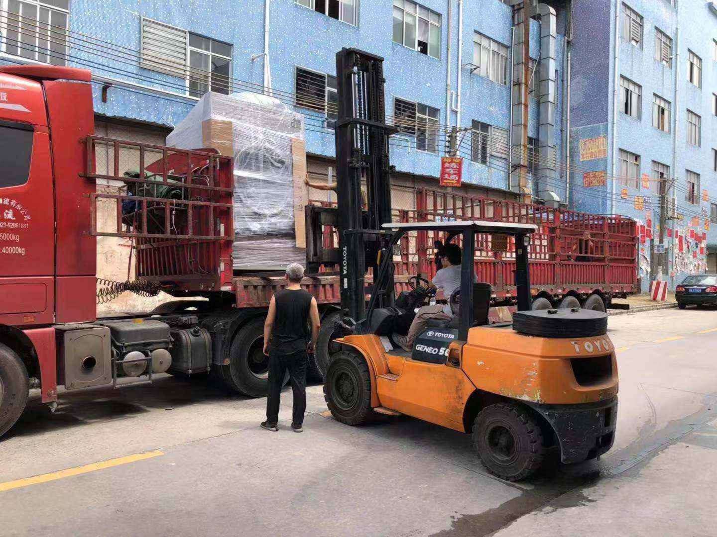 �V�|ʯ���ֹ�˾��ُ(g��u)����ϴ�·��O(sh��)��һ��